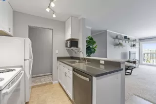 Photo #3: 41108042 Listing