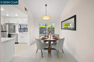 Photo #6: 41108050 Listing