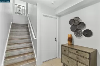 Photo #5: 41108097 Listing