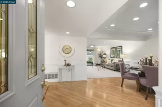 Photo #5: 41108120 Listing