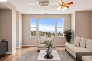 Photo #5: 41108156 Listing 