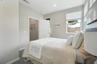 Photo #4: 41108180 Listing