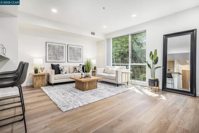 MLS: 41108201 Condo For Sale