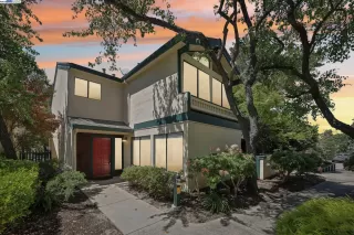 Click for more information on MLS # 41108207 : 105 CAROB LN More Details about MLS # 41108207 : 105 CAROB LN