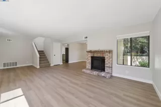 Photo #6: 41108207 Listing