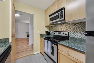 Photo #6: 41108225 Listing 