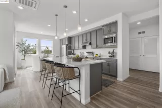 Photo #4: 41108243 Listing