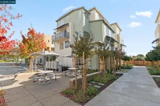 Photo #4: 41108244 Listing 