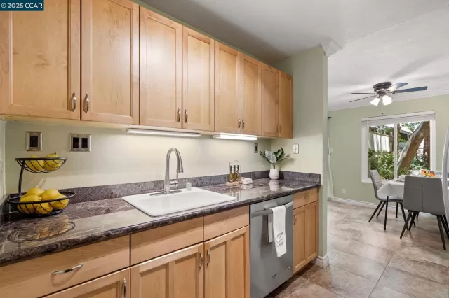 MLS: 41108271 Condo For Sale