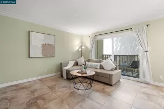 Photo #5: 41108271 Listing 