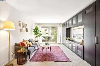 Photo #5: 41108281 Listing