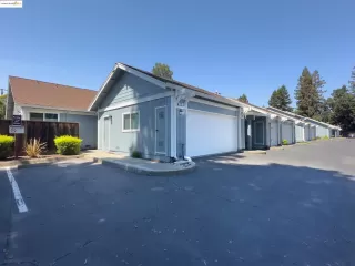 Photo #1: 41108285 Listing 