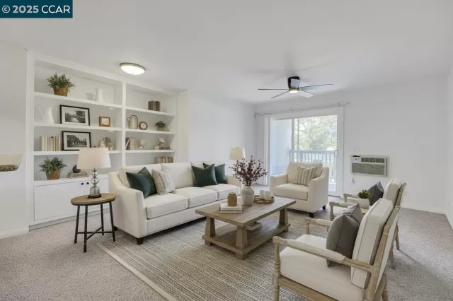 MLS: 41108303 Condo For Sale