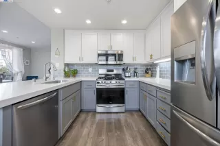 More Details about MLS # 41108323 : 161 N L # 101