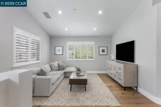 Photo #5: 41108333 Listing