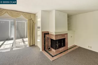 Photo #6: 41108478 Listing