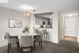 Photo #6: 41108599 Listing