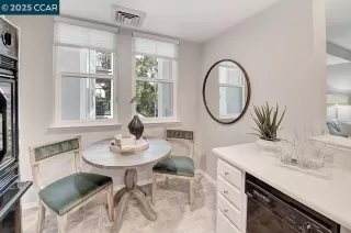 Photo #4: 41108628 Listing