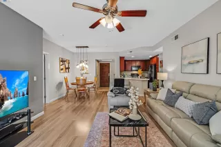 Photo #5: 41108657 Listing 