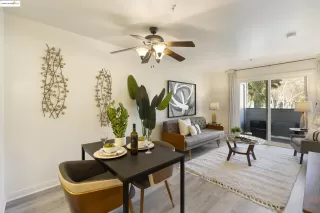 Photo #2: 41108703 Listing 