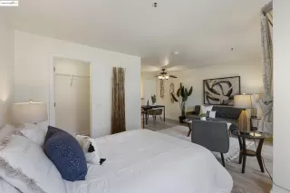 Photo #5: 41108703 Listing 