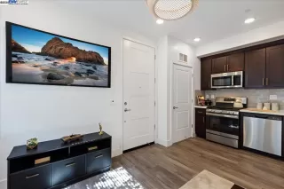 Photo #5: 41108716 Listing 