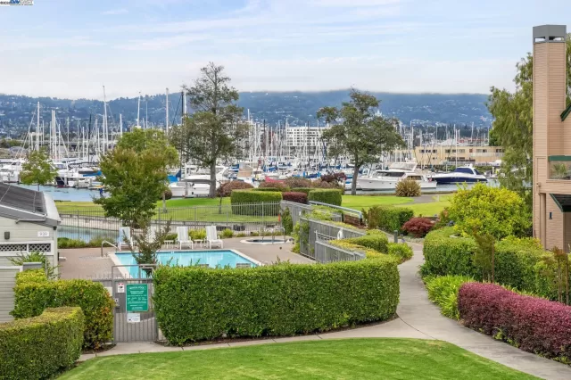 MLS: 41108738 Condo For Sale