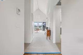 Photo #5: 41108738 Listing