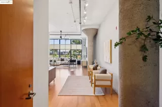 Photo #2: 41108758 Listing