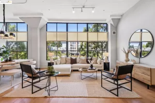 Photo #5: 41108758 Listing