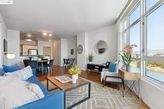 Photo #6: 41108798 Listing 