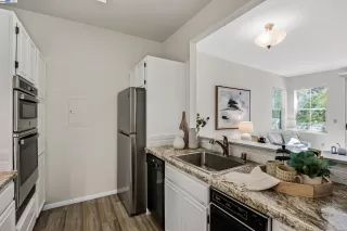 Photo #2: 41108801 Listing