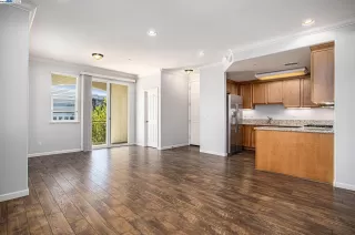 Photo #5: 41108866 Listing