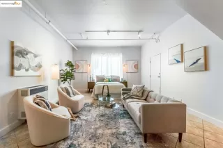 Photo #2: 41108871 Listing