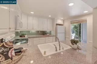 Photo #3: 41108897 Listing