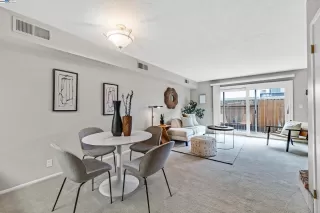 Photo #5: 41108918 Listing 