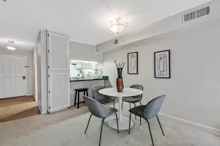 Photo #6: 41108918 Listing 