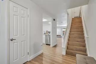 Photo #4: 41108924 Listing
