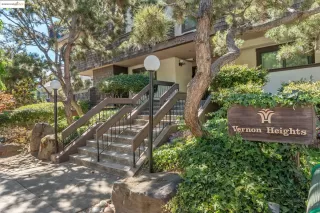 Photo #2: 41108959 Listing 