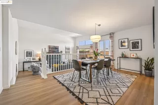 Photo #5: 41108979 Listing