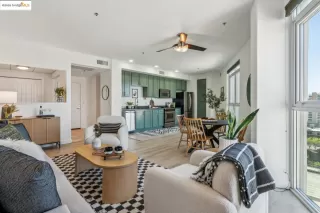 Photo #5: 41109030 Listing