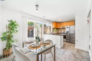 Photo #6: 41109043 Listing 