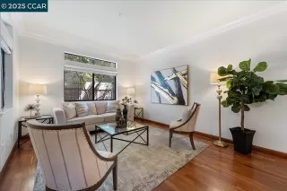 Photo #6: 41109063 Listing