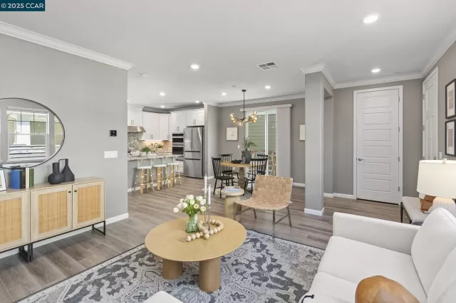 MLS: 41109075 Condo For Sale