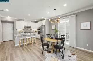 Photo #6: 41109075 Listing