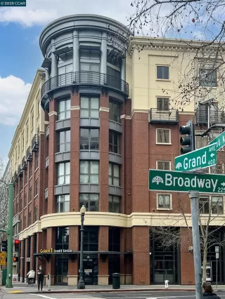 Photo #1: 41109078 Listing 