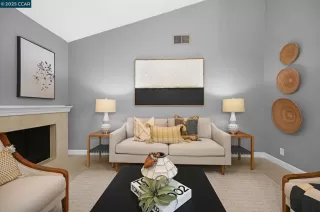 Photo #5: 41109092 Listing