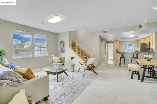 MLS: 41109115 Condo For Sale