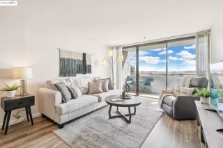 Photo #6: 41109132 Listing