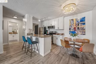 Photo #2: 41109154 Listing 